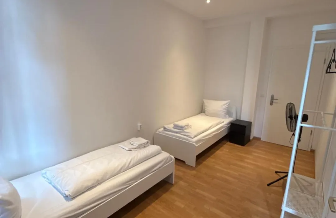 Potsdamer Inn-1